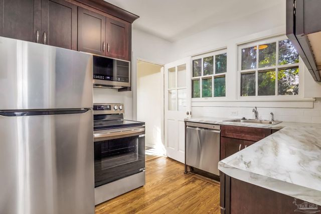 1515 E Lakeview Ave D, Pensacola, FL 32503