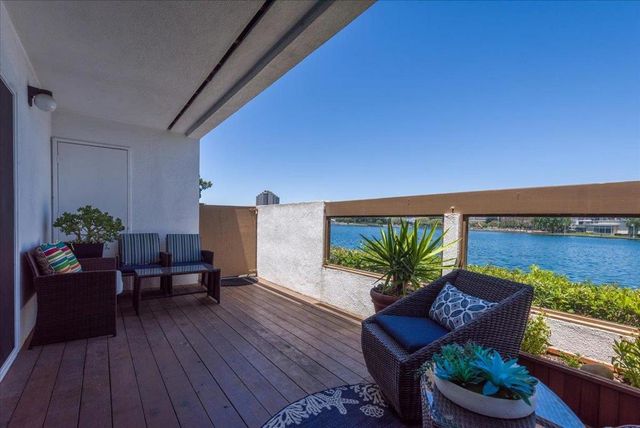 945 Lido Lane, Foster City, CA 94404