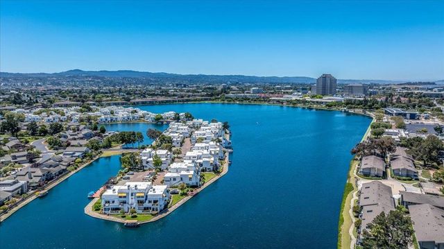 945 Lido Lane, Foster City, CA 94404
