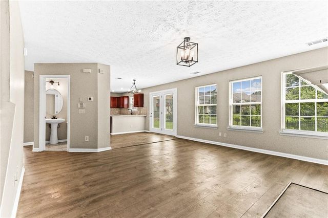 2835 Storybook Court, Grayson, GA 30017
