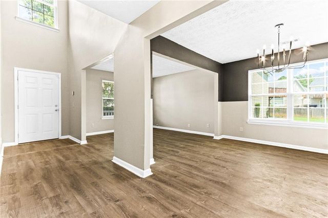 2835 Storybook Court, Grayson, GA 30017