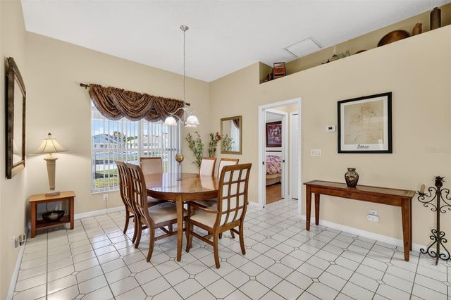 21618 QUEEN ELIZABETH COURT, Leesburg, FL 34748