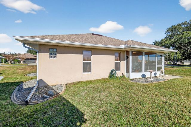 21618 QUEEN ELIZABETH COURT, Leesburg, FL 34748