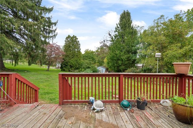3119 Vanderhoof Road, Clinton, OH 44216