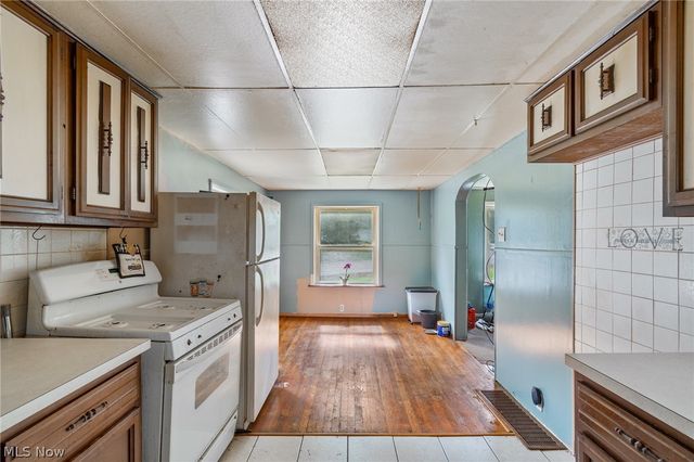 3119 Vanderhoof Road, Clinton, OH 44216