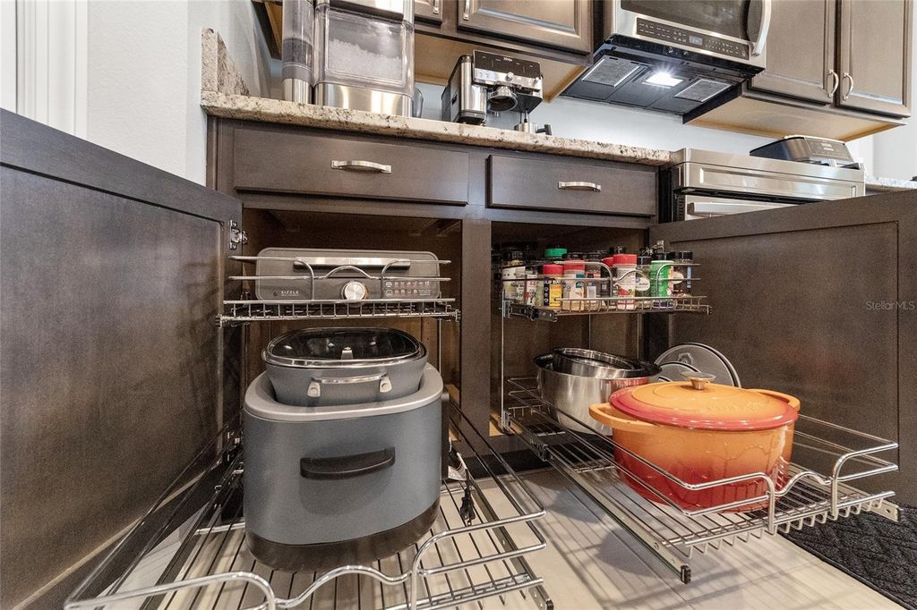 Image 40 of property listing at 8288 SW 57TH COURT, Ocala, FL 34476