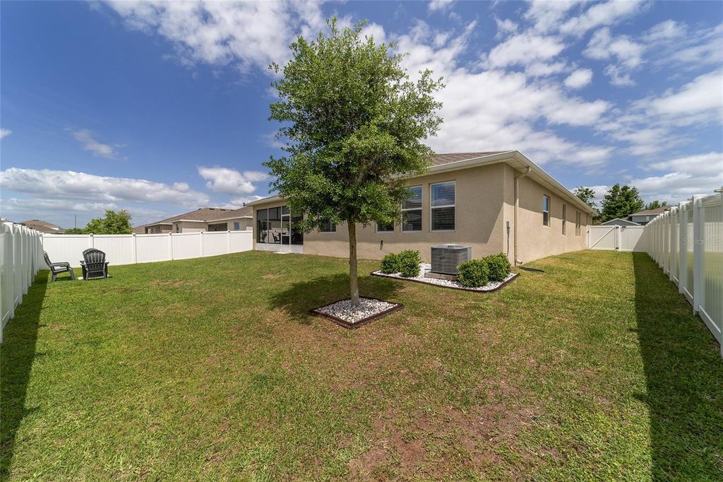 Image 78 of property listing at 8288 SW 57TH COURT, Ocala, FL 34476