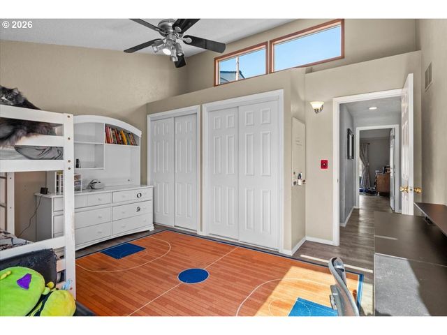 1135 LAKEWOOD Dr Sw, Albany, OR 97321