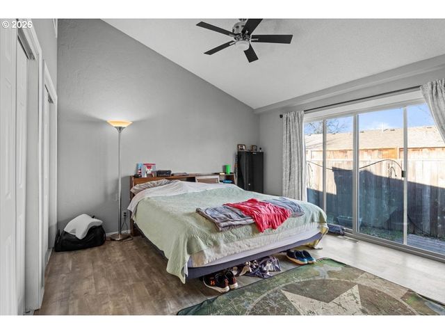 1135 LAKEWOOD Dr Sw, Albany, OR 97321