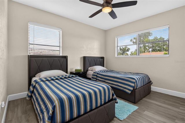 2003 PRINCETON AVENUE, Bradenton, FL 34207