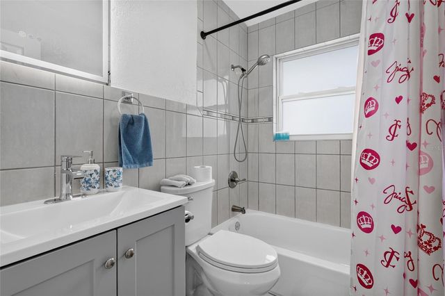 2003 PRINCETON AVENUE, Bradenton, FL 34207