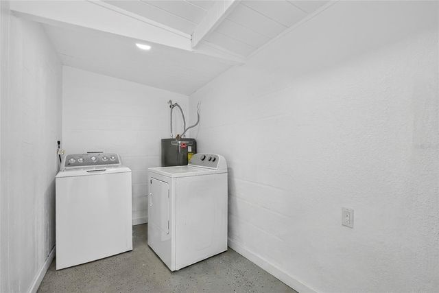 2003 PRINCETON AVENUE, Bradenton, FL 34207