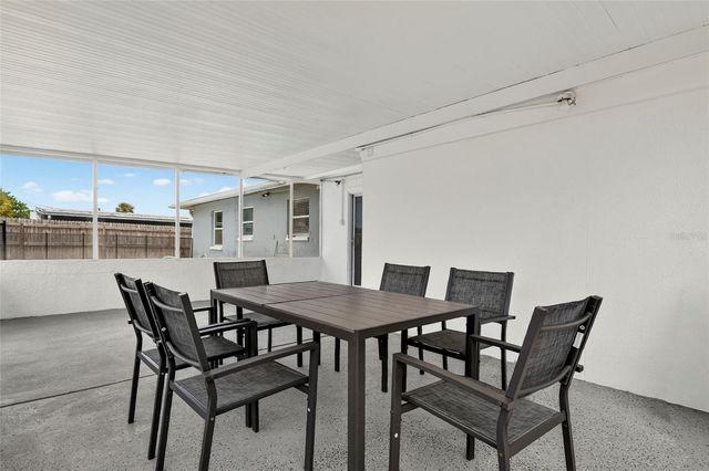 2003 PRINCETON AVENUE, Bradenton, FL 34207