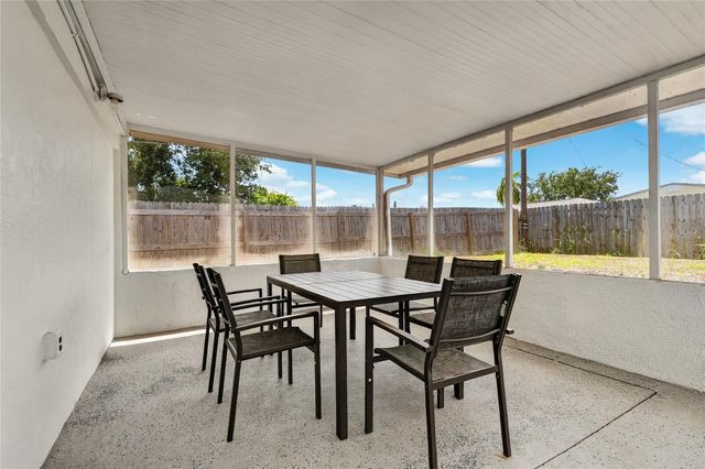 2003 PRINCETON AVENUE, Bradenton, FL 34207