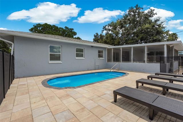 2003 PRINCETON AVENUE, Bradenton, FL 34207