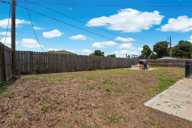2003 PRINCETON AVENUE, Bradenton, FL 34207