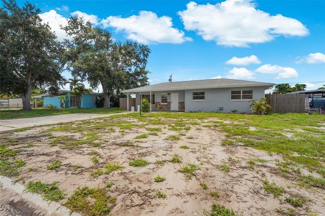 2003 PRINCETON AVENUE, Bradenton, FL 34207