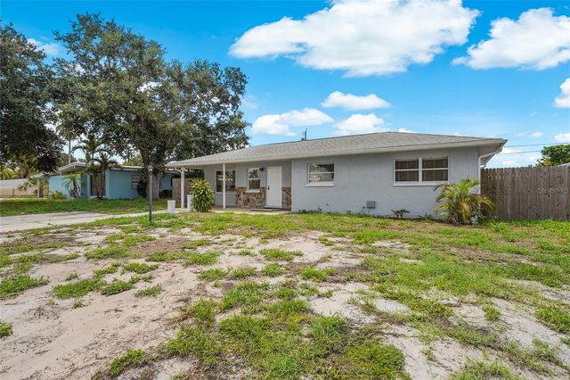 2003 PRINCETON AVENUE, Bradenton, FL 34207