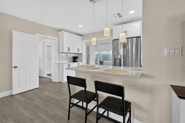2003 PRINCETON AVENUE, Bradenton, FL 34207