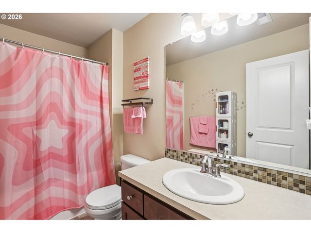 17089 Nw TRISTAN St, Portland, OR 97229