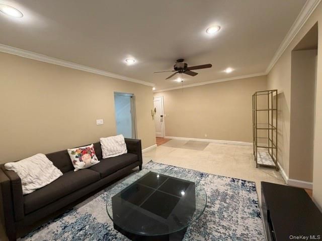 14-16 Stoner Avenue 2D, Great Neck, NY 11021