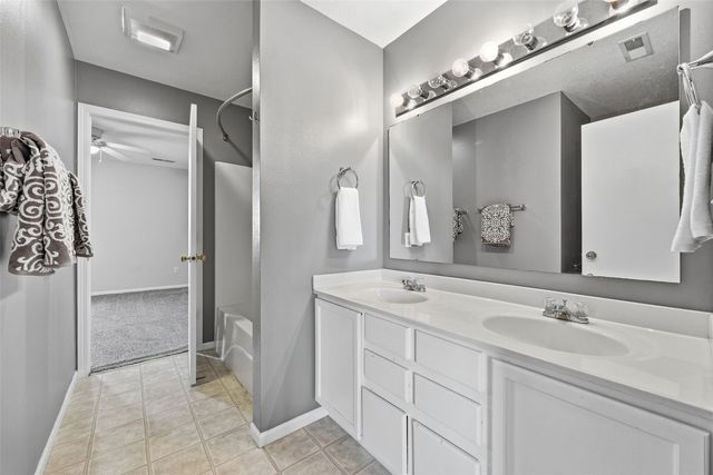 575 Bent Creek Drive, Marion, IA 52302