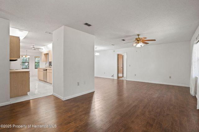 15218 Norris Bishop Loop, Brooksville, FL 34614