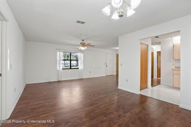 15218 Norris Bishop Loop, Brooksville, FL 34614