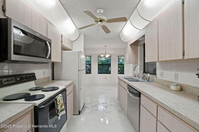 15218 Norris Bishop Loop, Brooksville, FL 34614