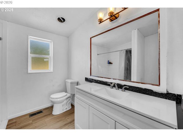 241 FOSTER CREEK Rd, Toledo, WA 98591