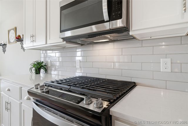 7407 E Oakridge Court, Broken Arrow, OK 74014