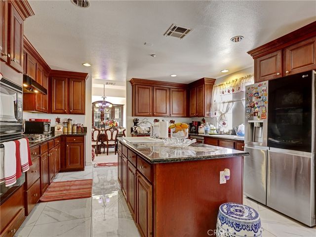 207 Gilbert Way, Placentia, CA 92870