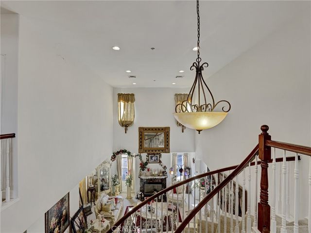 207 Gilbert Way, Placentia, CA 92870