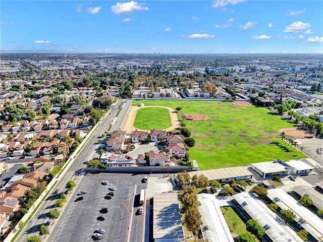 207 Gilbert Way, Placentia, CA 92870