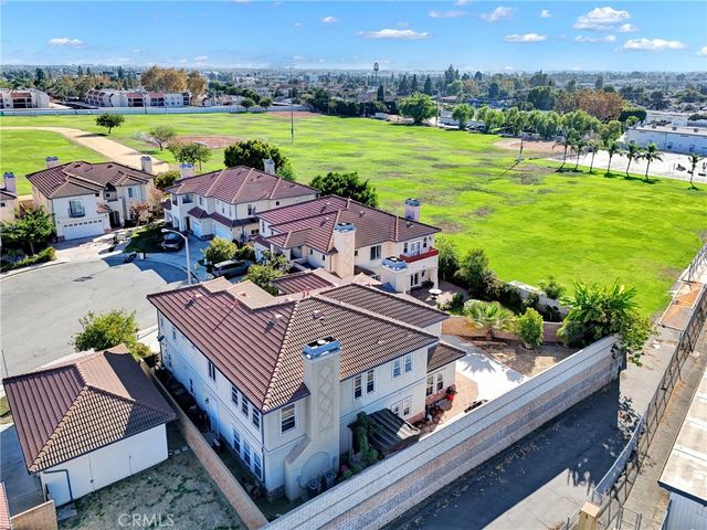 207 Gilbert Way, Placentia, CA 92870