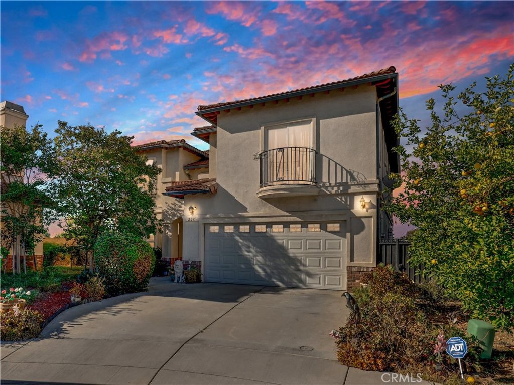 207 Gilbert Way, Placentia, CA 92870