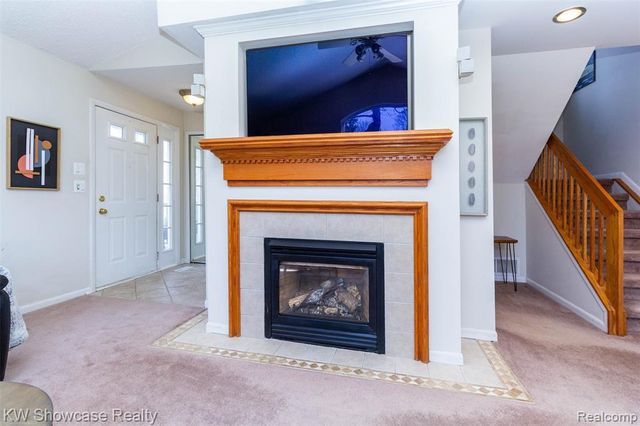 580 Elkinford Drive, White Lake, MI 48383