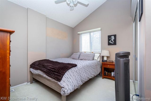 580 Elkinford Drive, White Lake, MI 48383