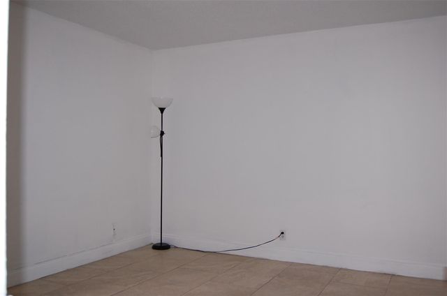 622 NW 13th Street 13, Boca Raton, FL 33486