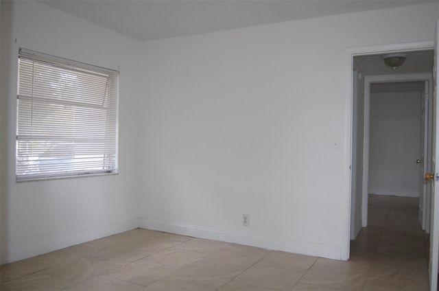 622 NW 13th Street 13, Boca Raton, FL 33486