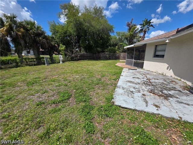 3161 43rd ST SW, Naples, FL 34116