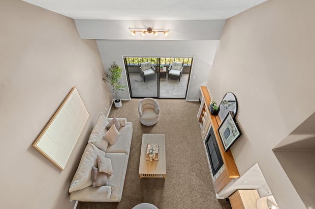 115 Rogue River Highway APT 307, Grants Pass, OR 97527
