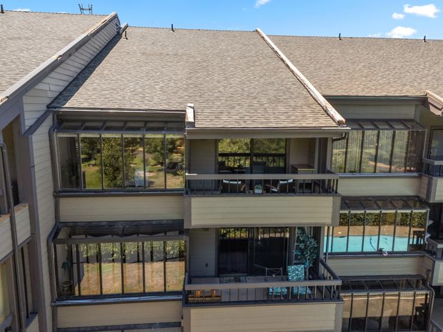 115 Rogue River Highway APT 307, Grants Pass, OR 97527
