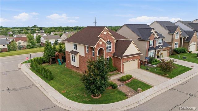 4810 E Stonegate Circle, Orion Charter Township, MI 48359