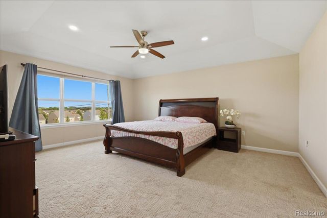 4810 E Stonegate Circle, Orion Charter Township, MI 48359