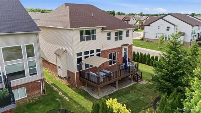 4810 E Stonegate Circle, Orion Charter Township, MI 48359
