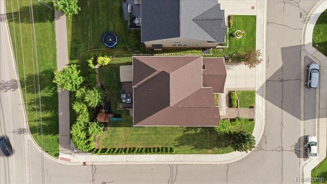 4810 E Stonegate Circle, Orion Charter Township, MI 48359