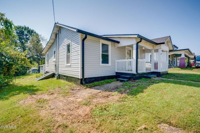 1104 East Main Street, Johnson City, TN 37601