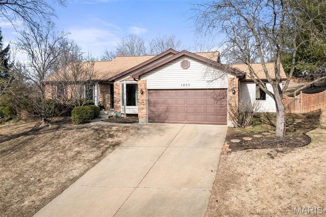 1863 Smizer Mill Road, Fenton, MO 63026