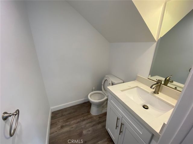 9110 Burnet Avenue, North Hills, CA 91343